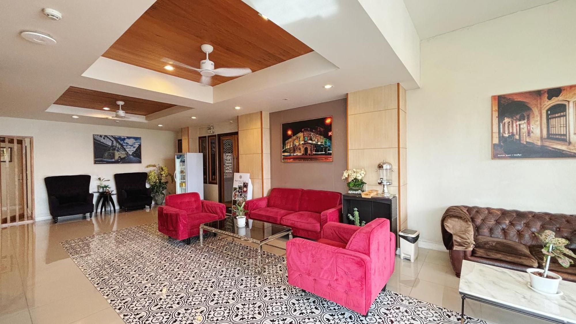 Ratana Hotel Rassada, Phuket Town- Sha Extra Plus Esterno foto